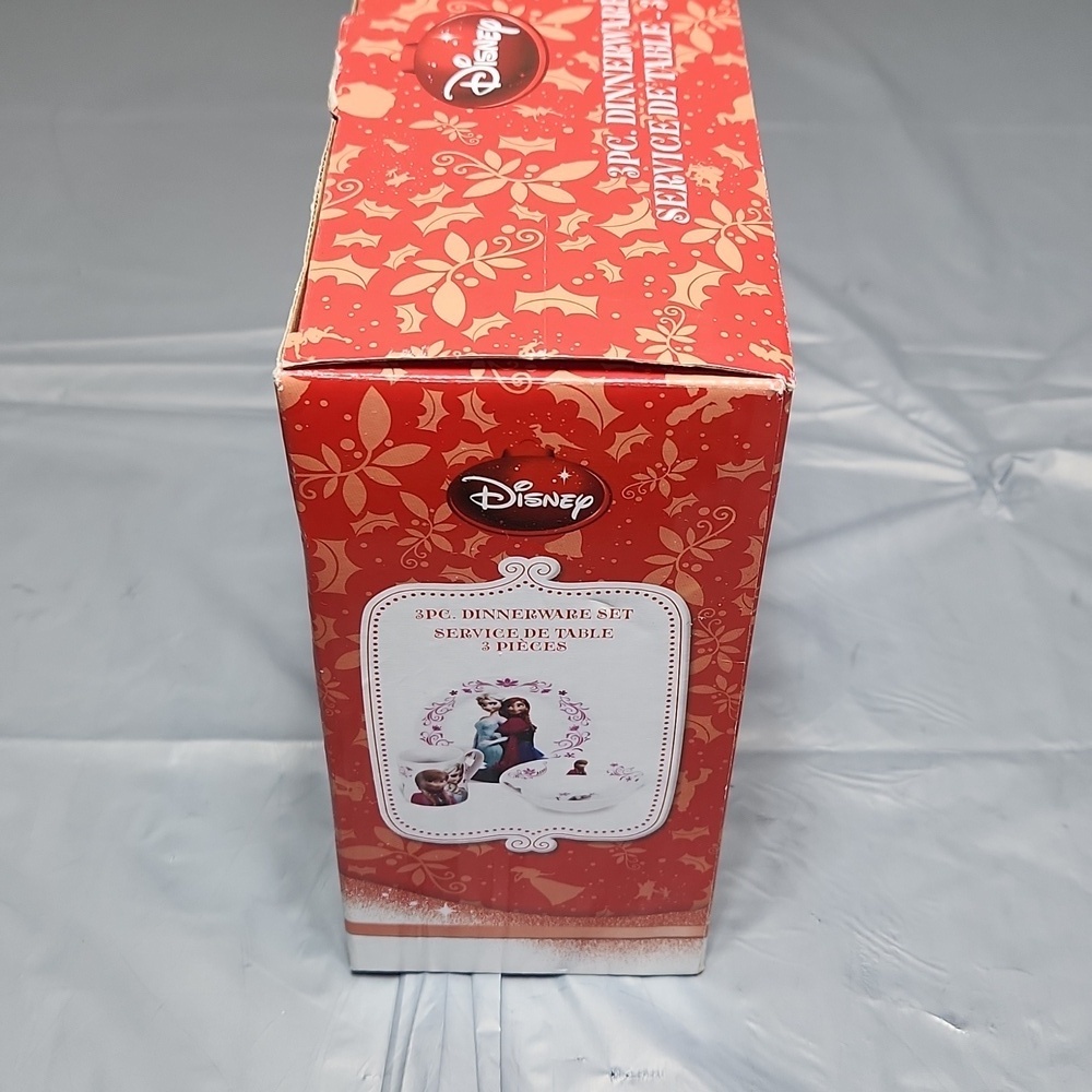 Disney Frozen 3pc Dinnerware Set - Picture 4 of 5